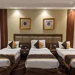 Qasr Al Ansar Golden Tulip Hotel