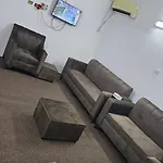شقة صغيرة