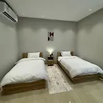 Kayan Apartments