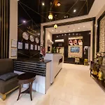 Marina Palace Hotel