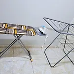 شقة بغرفتين نوم والسعر مغري 1