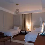 Luxury And Spacious 3Br Apartment 10Min Haram Nabawi