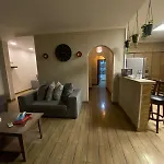 Kinda House
