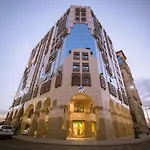 Anwar Al Zahraa Hotel