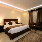 Pine Tree Suites Al Alya