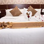 Pearl Palace Hotel Suits