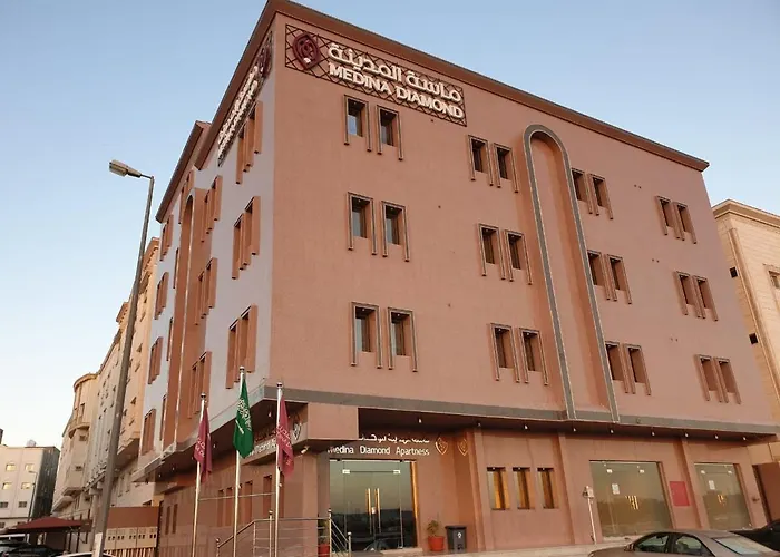 Medina Diamond Suites