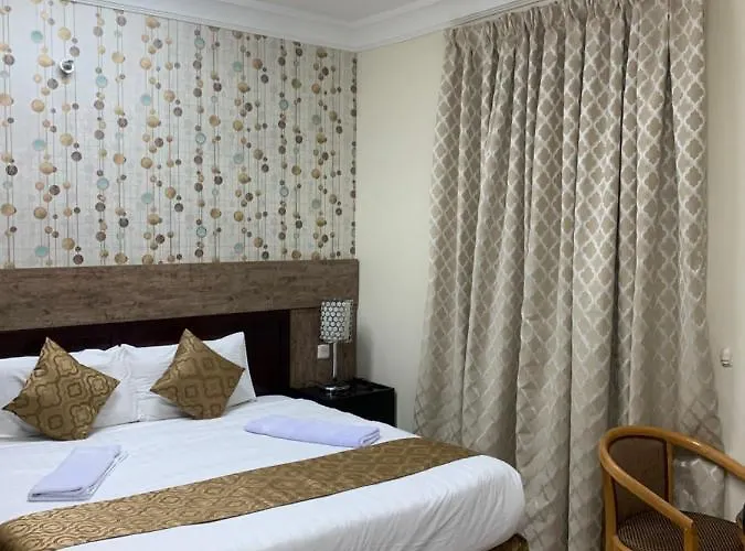 فندق الزهراء الراقي Alzahra Alraqi Hotel