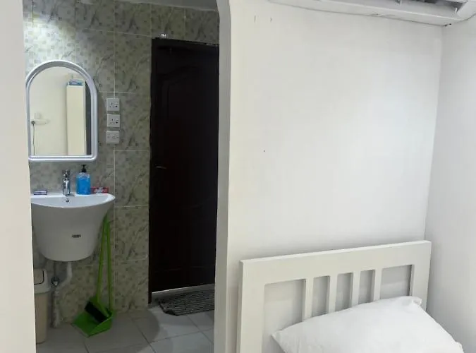 غرفة و دورة مياه خاصة - Private Room And Bathroom