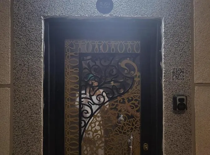 Traveler Rooms