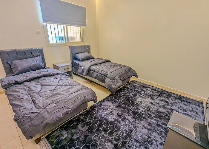 Madina Luxe Apartments - 7 Minutes To Haram By Car - Mount Uhud Views - Free Parking - Kitchen