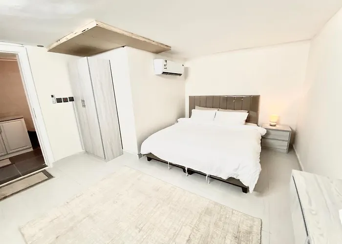 Madinah Valley Residency Kingsize Studio