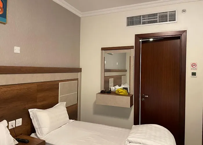 Hotel Al Merjan International Tower