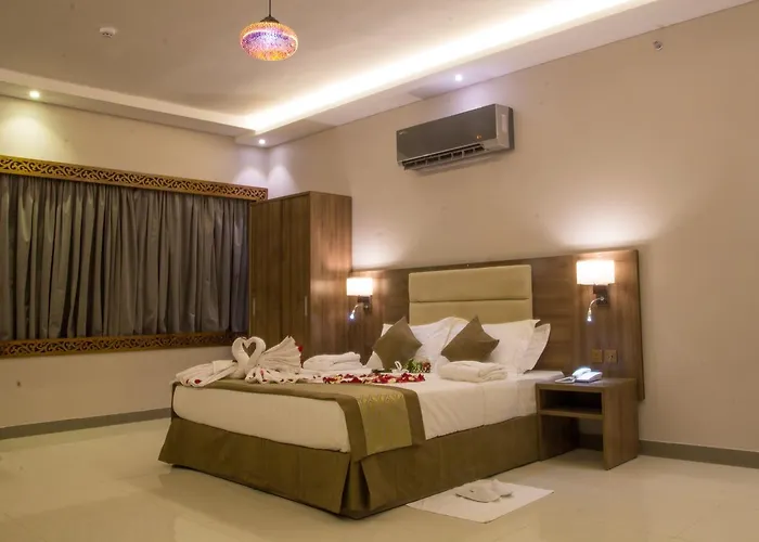 Gold Hotel