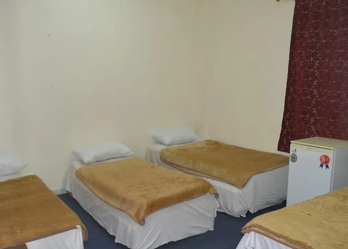 Oyo 515 Jewar Al Medina Hotel