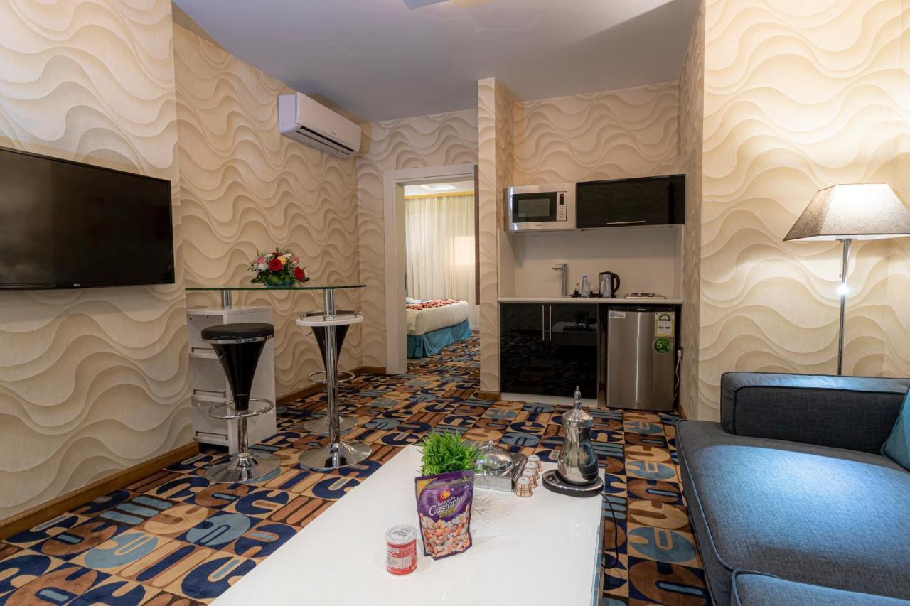 Hotel Y Platinum