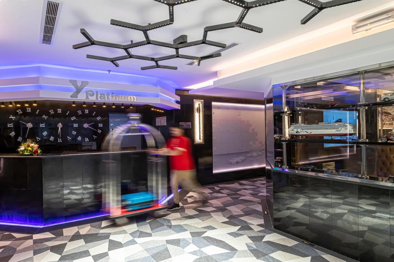 Y Platinum Hotel