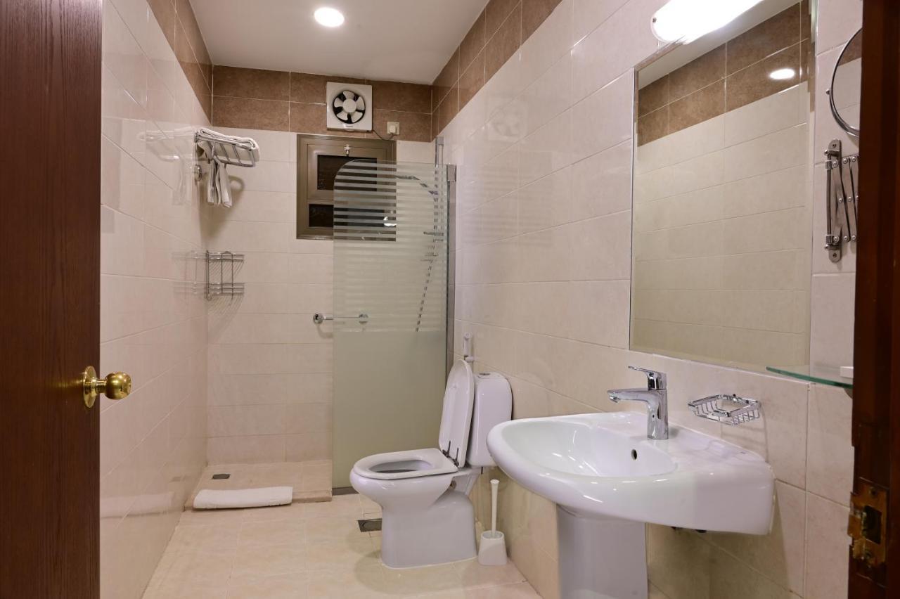 Hotel Platinum The First