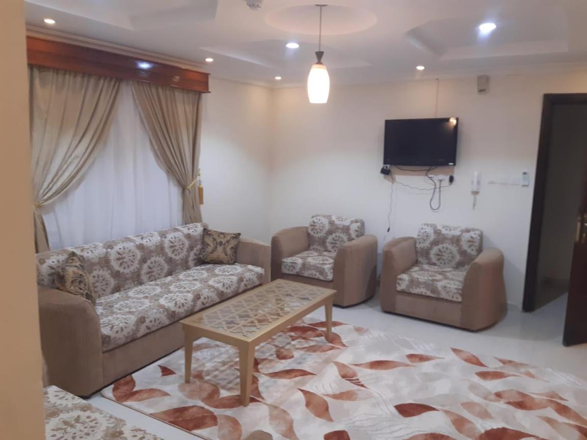 فندق المأوي العريض شهري وسنوي * Medina