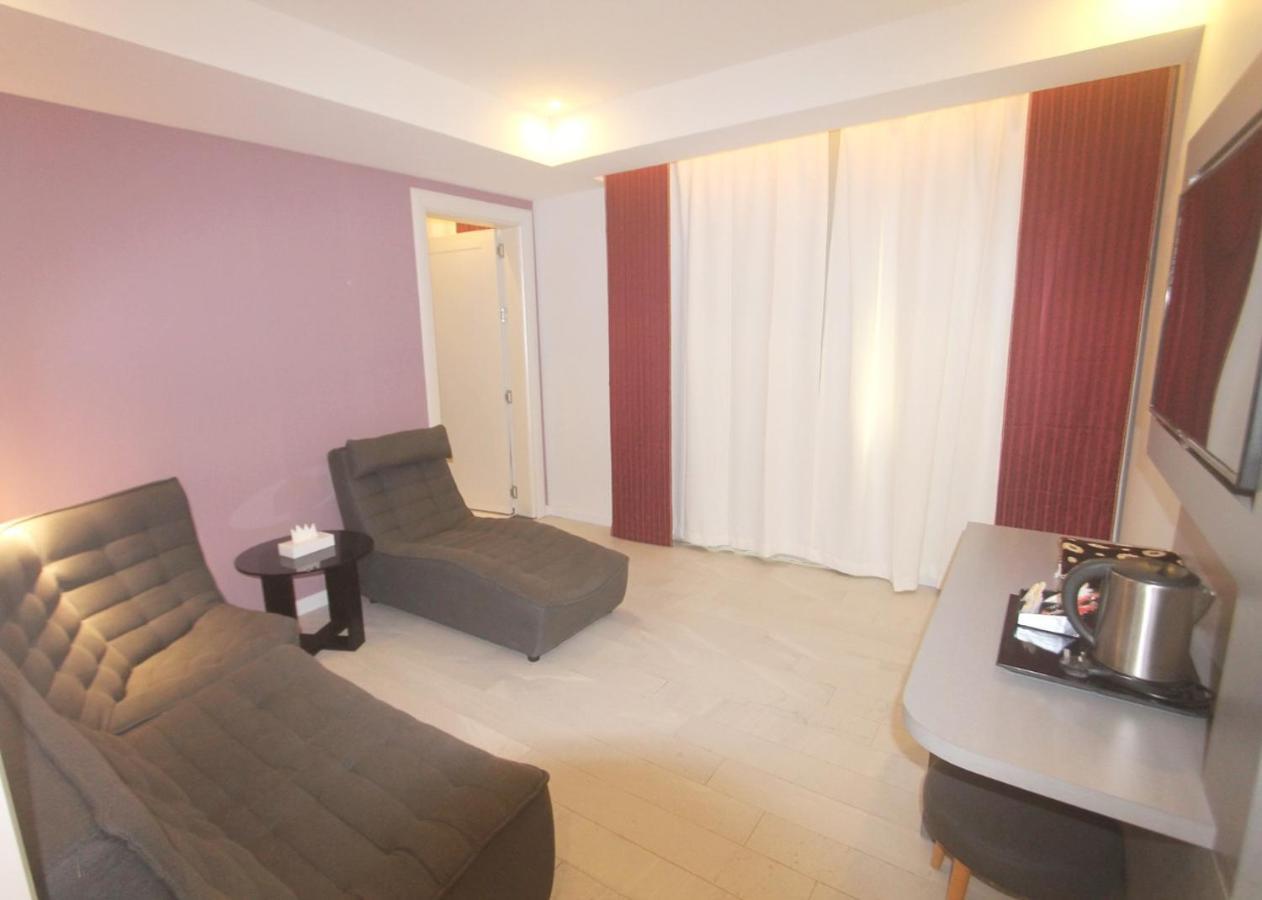 شركة الصنوبرة الفندقية فندق منازلي الخزامى Hotel Medina