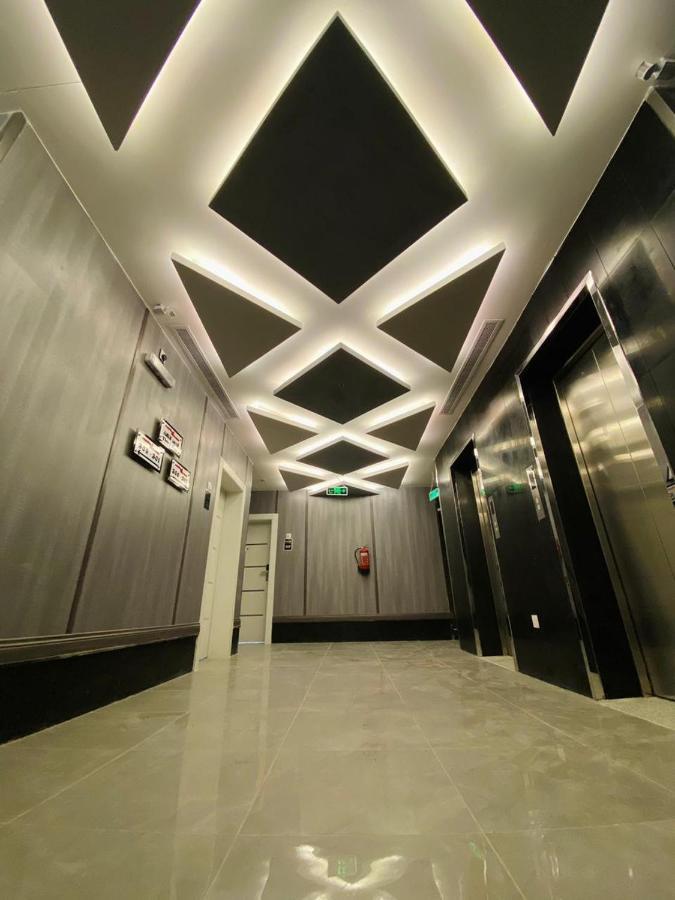 Y Platinum Hotel
