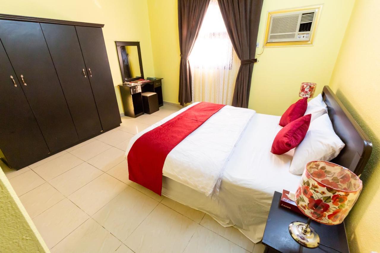 العييري للوحدات المفروشة المدينة 3 Apartment *