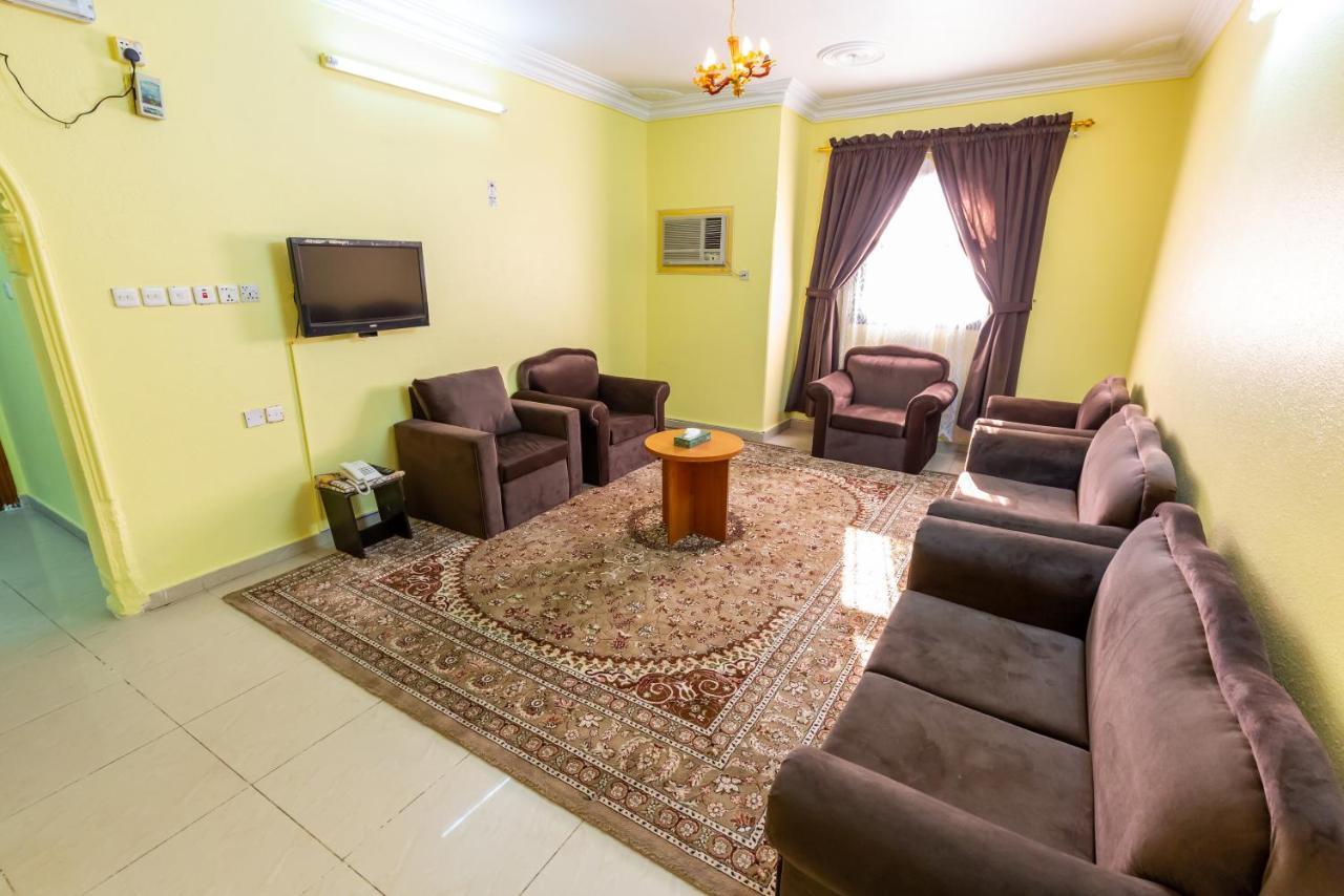 العييري للوحدات المفروشة المدينة 3 Apartment *
