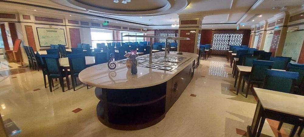 Hotel Rotana Al Mesk