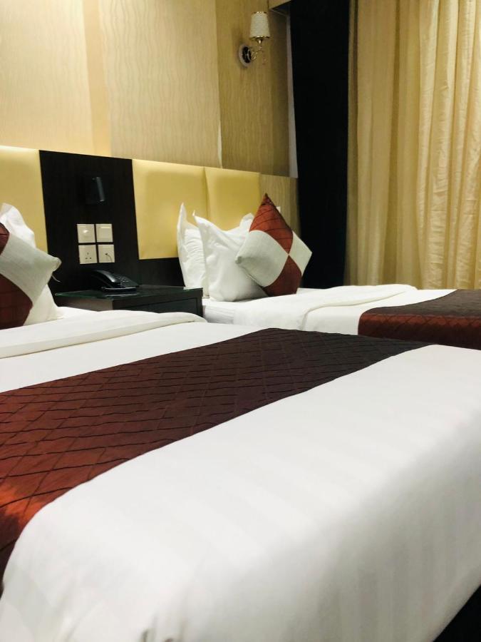Hotel M Platinum
