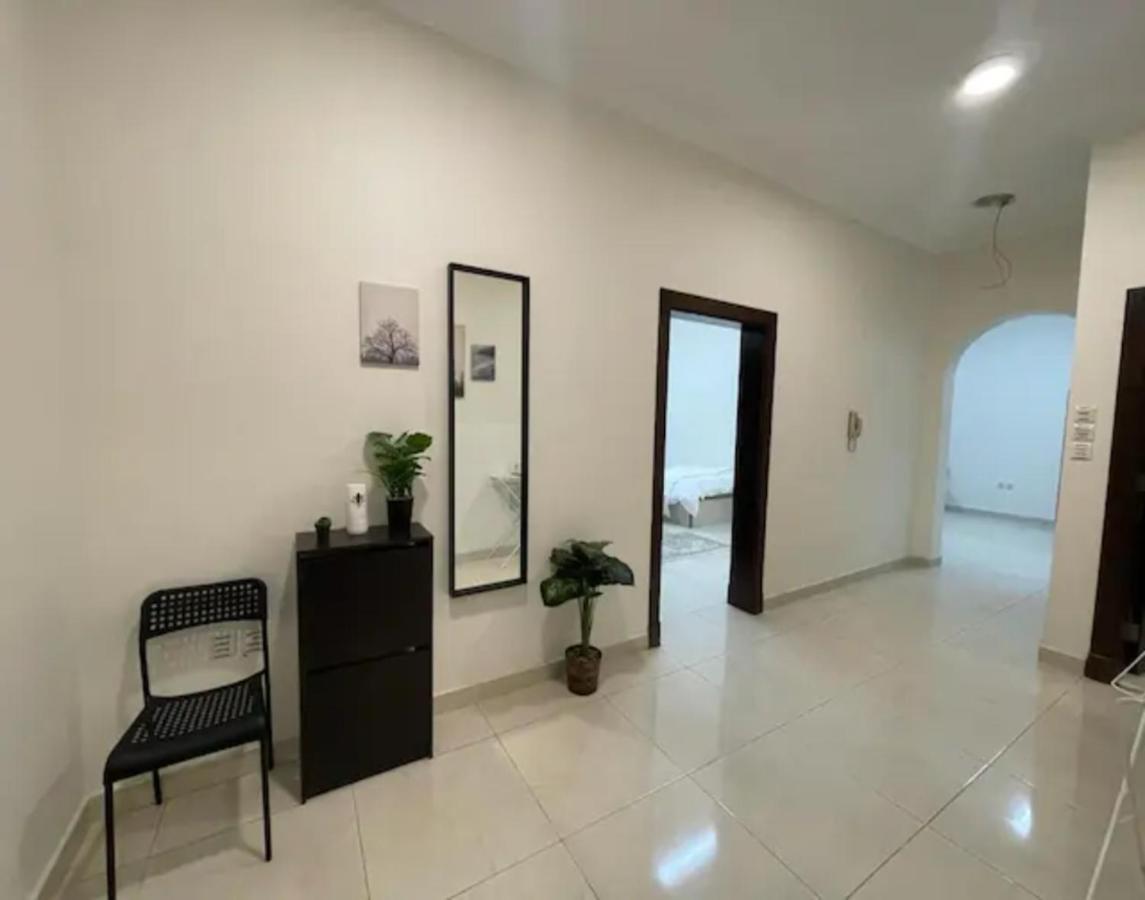 Luxurious Family 3 Bedroom 10 Mins Drive To Al-masjid Nabawi - Nozol Noor 1