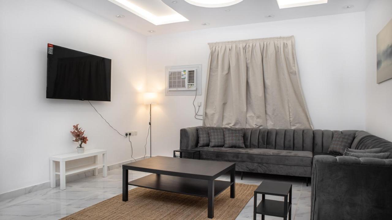 Comfortable & Big Family 10mins Drive To Al-masjid -nabawi - Nozol Noor 2 Apartment Medina
