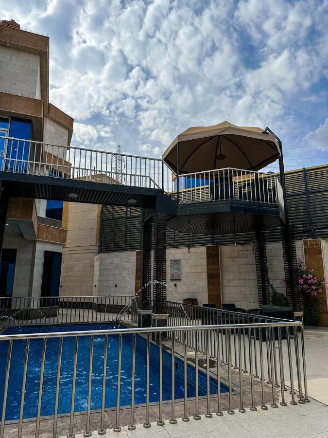 Villa منتجع فلل و شاليهات كافالا سيلفر Medina