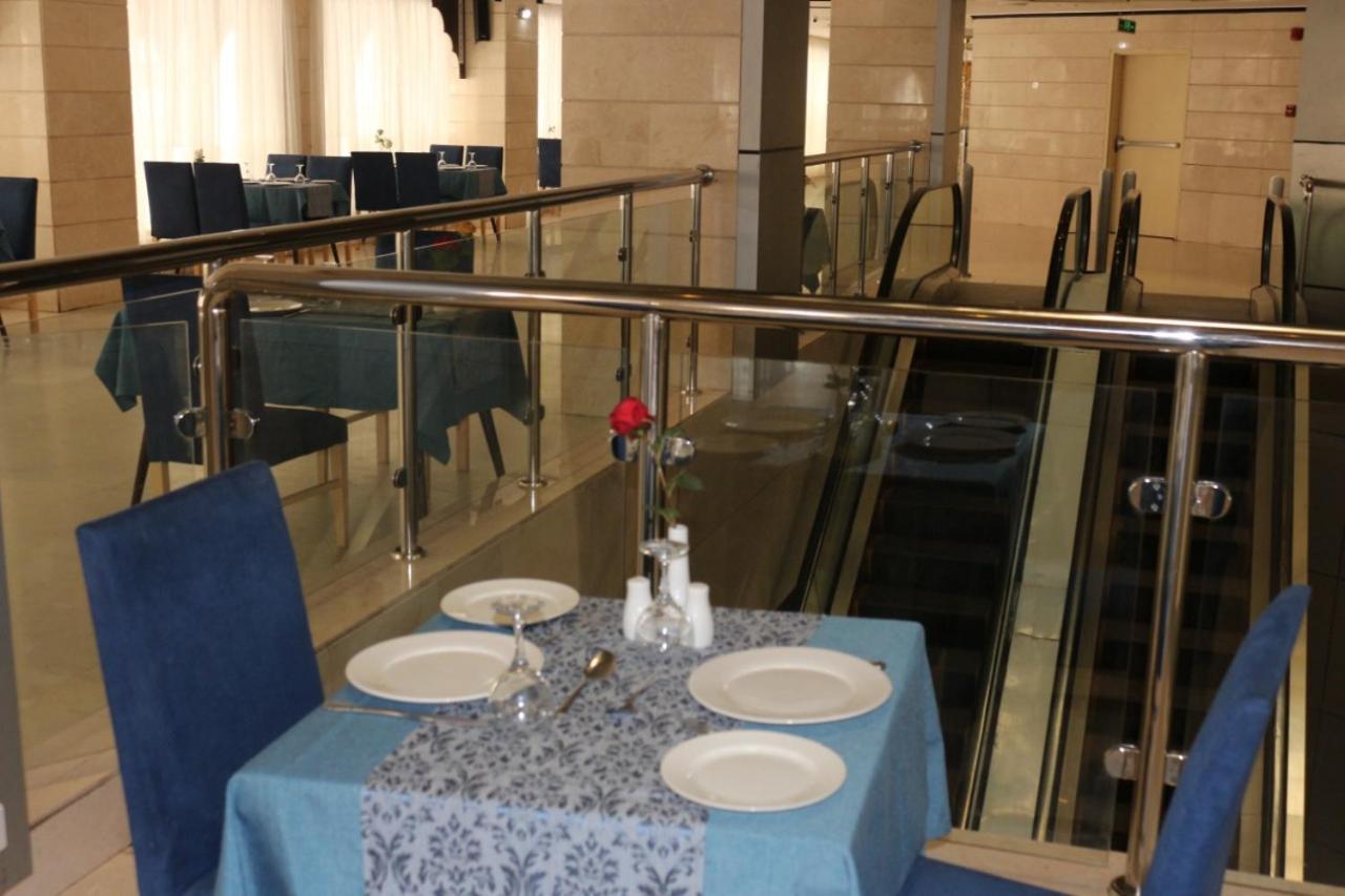 Al Mihrab Taiba Madinah Hotel *