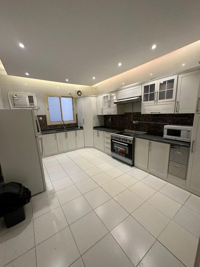 Lovely High Quality Self Check-in سلام بالدخول الذاتي Apartment Medina