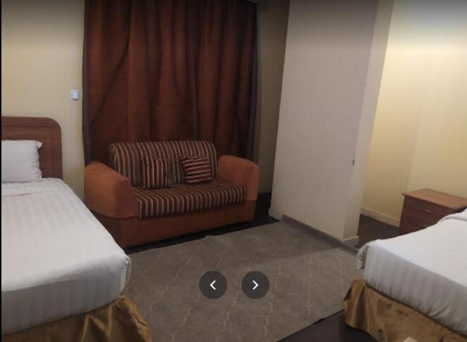 Zahret Al Saleh Hotel *