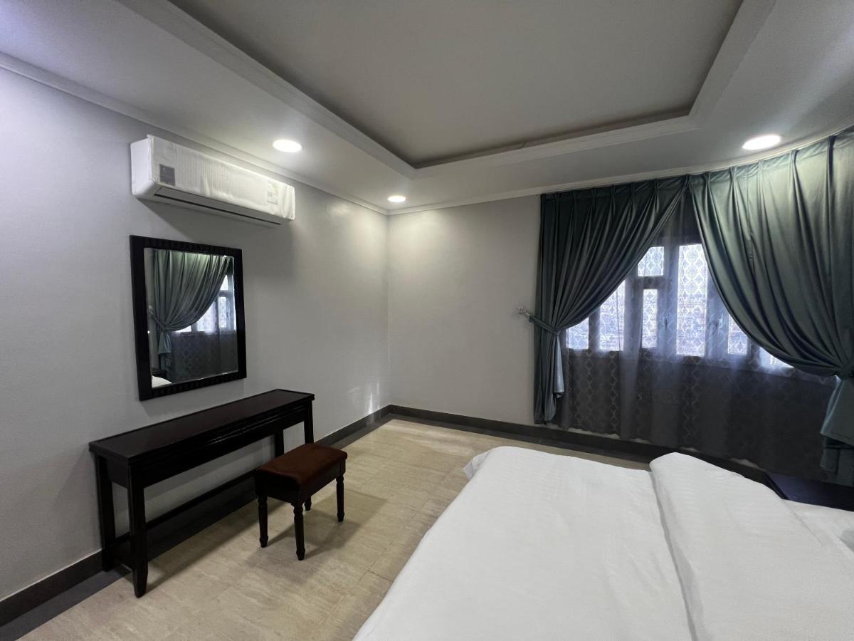 Aparthotel Asalam Lines