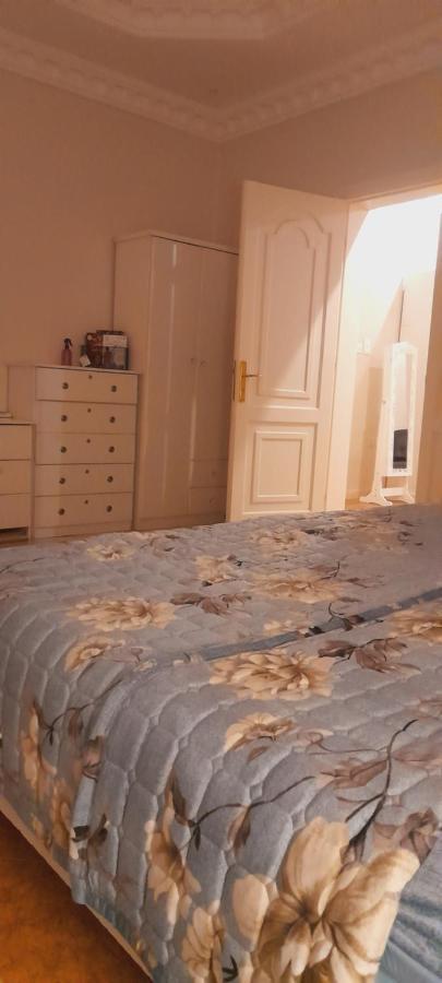Apartment Prime Location *