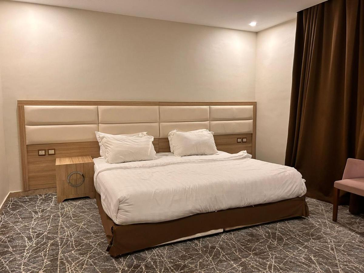 Al Madinah Anasat Hotel 3*