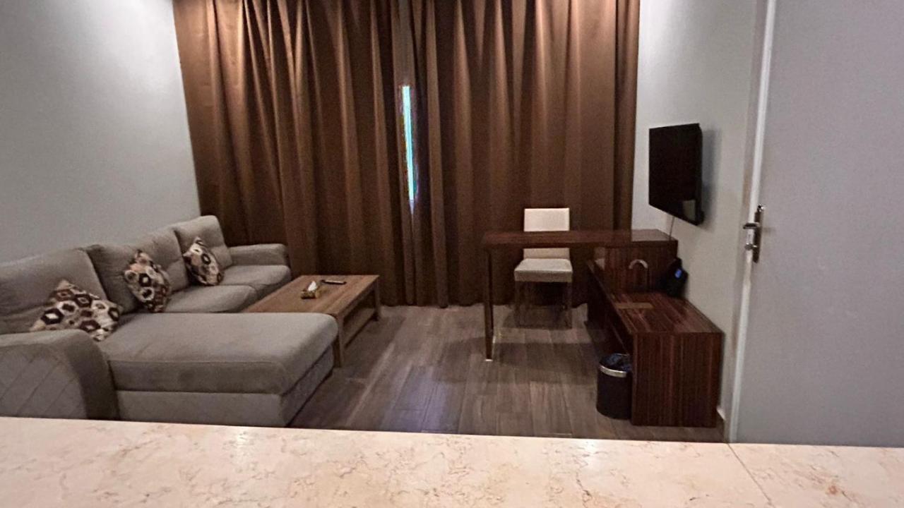 Al Madinah Anasat Hotel Medina