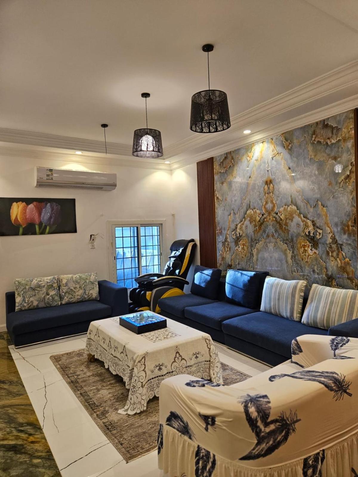 استديو خاص ليلة Private Studio For A Royal Night *