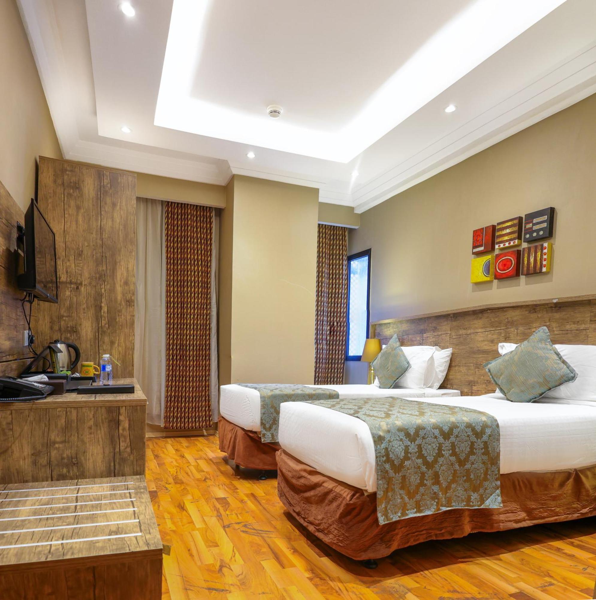 Al Ansar Golden Tulip *