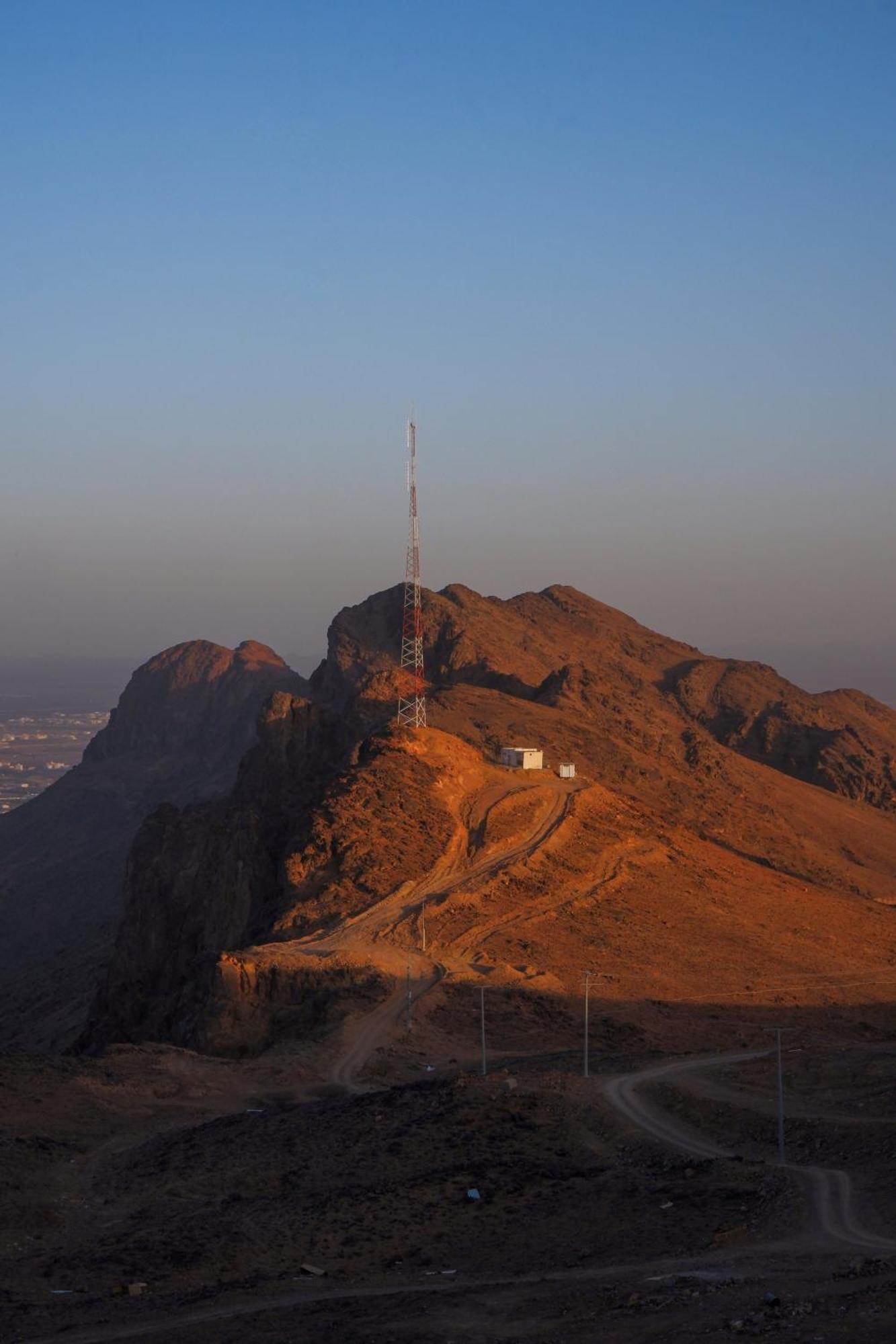 Madina - 7 Minutes To Haram By Car - Mount Uhud Views - Free Parking - Sleeps 6 Medina