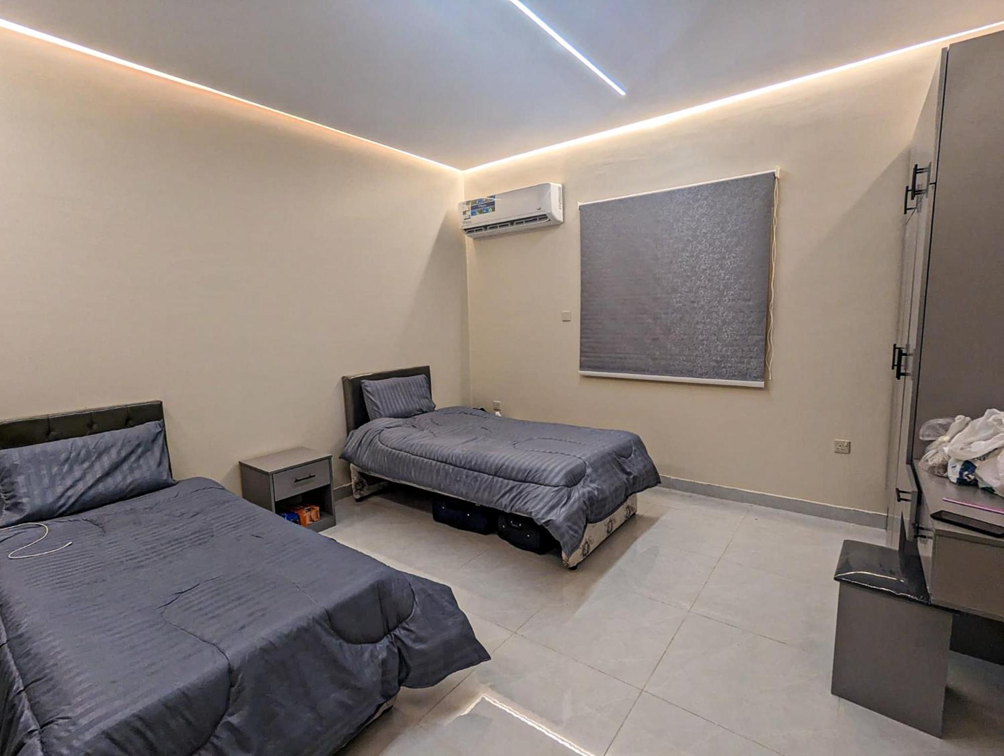 Madina - 7 Minutes To Haram By Car - Mount Uhud Views - Free Parking - Sleeps 6 Medina