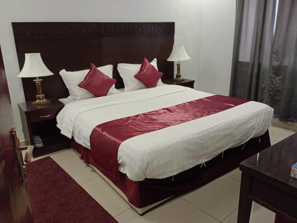 In Taibah Aparthotel Medina