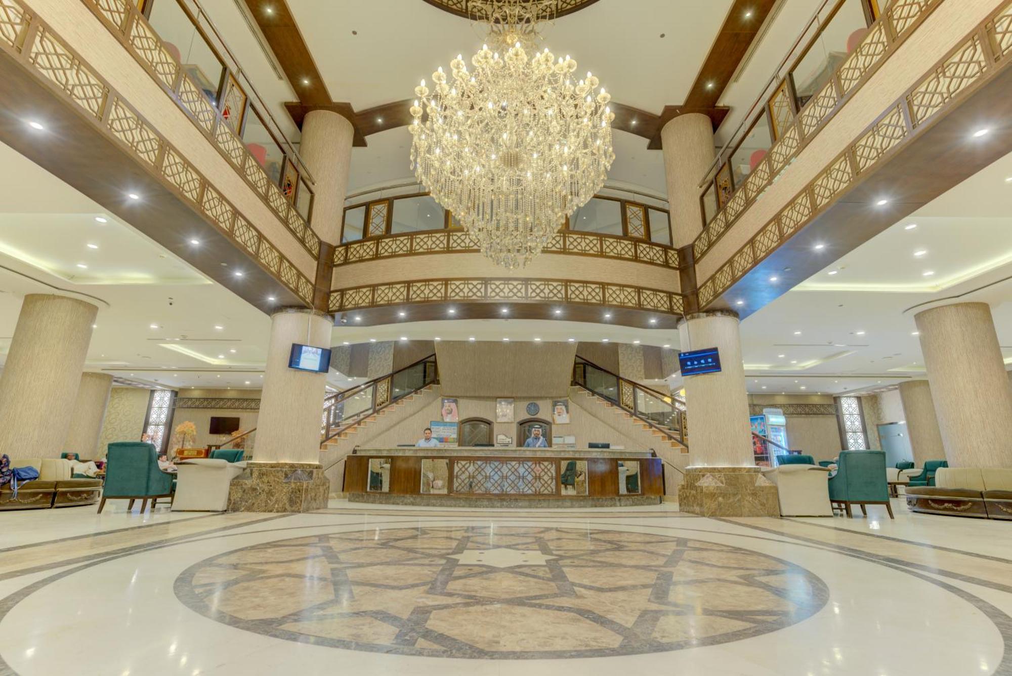 Hayah Plaza