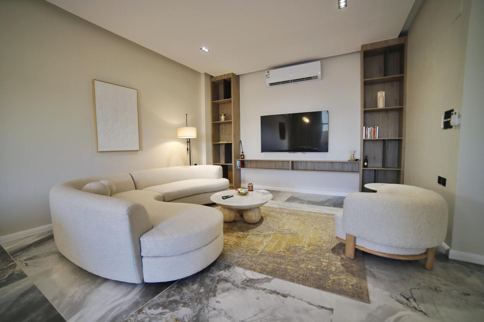 شقة فاخرة جناح غرفة وصالة وتراس Apartment *
