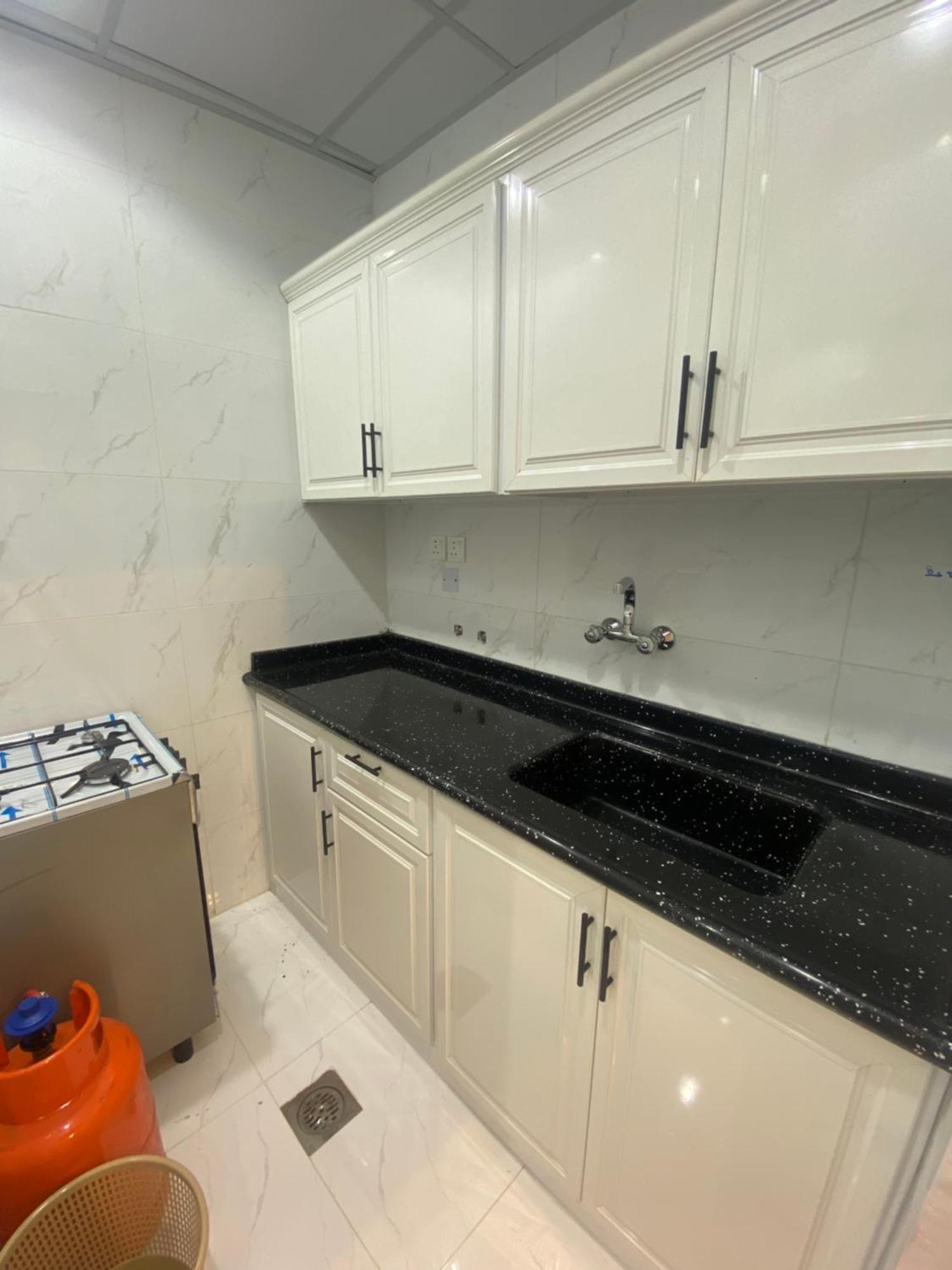 مفروشة Apartment *