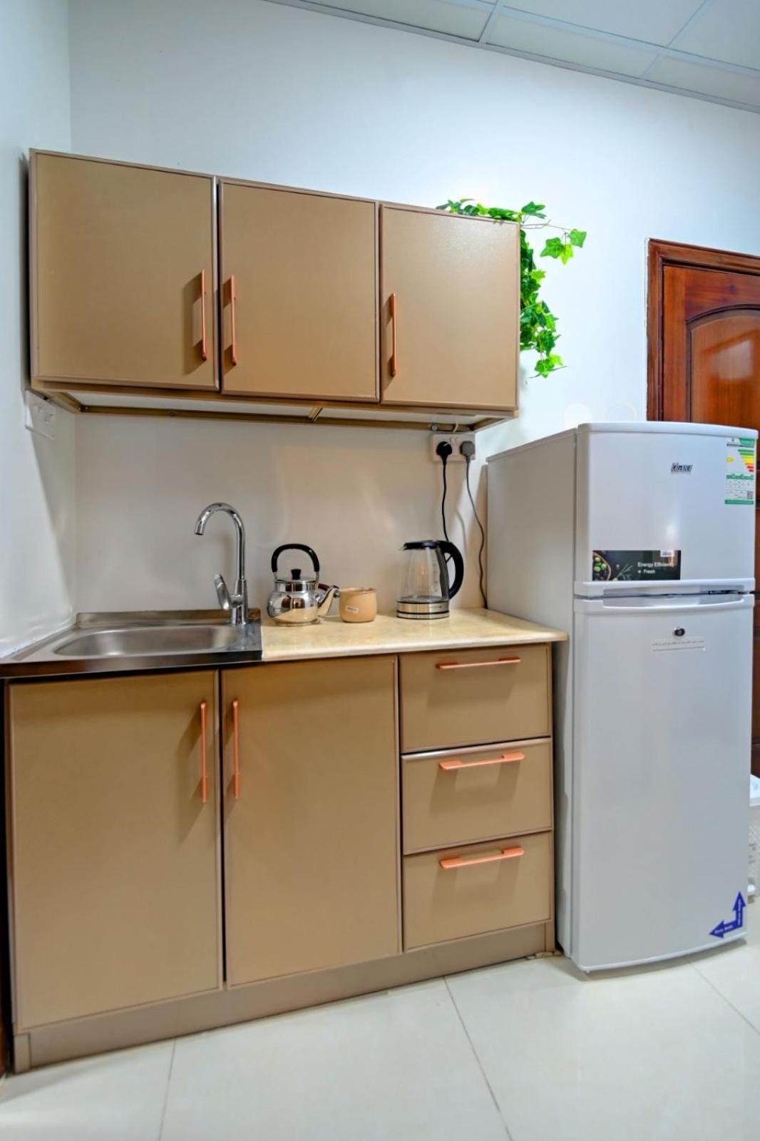 شقة غرفتين بالقرب من مسجد القبلتين Apartment *