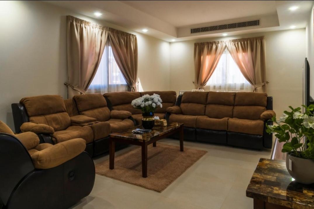 In Al Madinah In Compound فيلا في المدينة * Medina