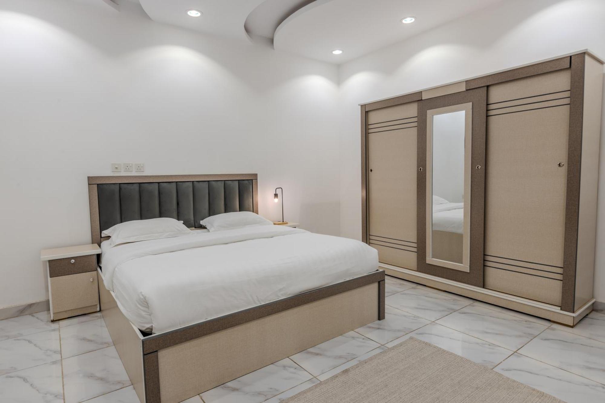 Luxurious Family 3 Bedroom 10 Mins Drive To Al-masjid Nabawi - Nozol Noor 1 Medina